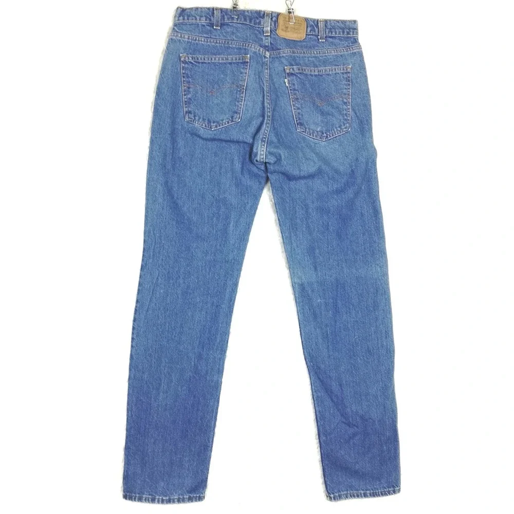 Levis levi mens
